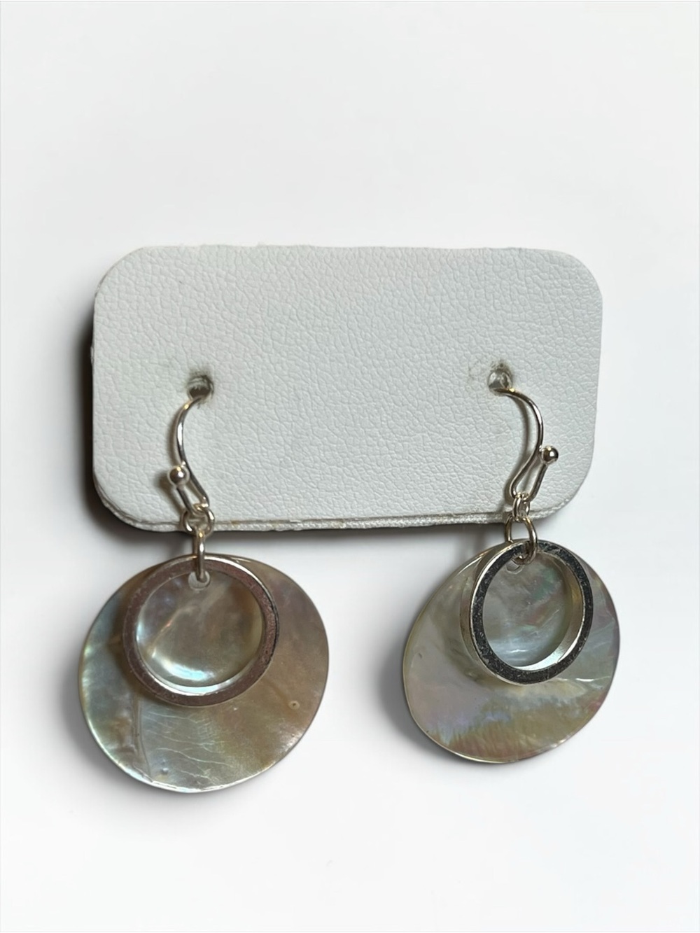 Silver Tone Mother of Pearl Drop Earrings CC X